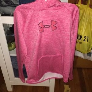 Under armor sweatshirt with fleece lining